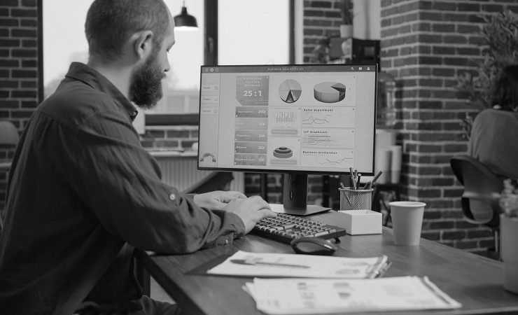 Is Your Custom Software Aging Gracefully? Why Regular Maintenance is Crucial for Longevity